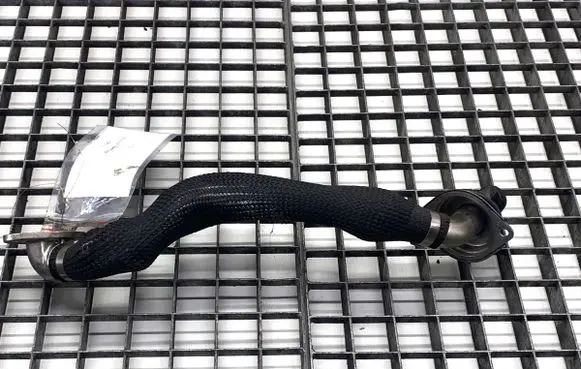 Jaguar F-Pace EGR valve line/pipe/hose G4D39F468EA