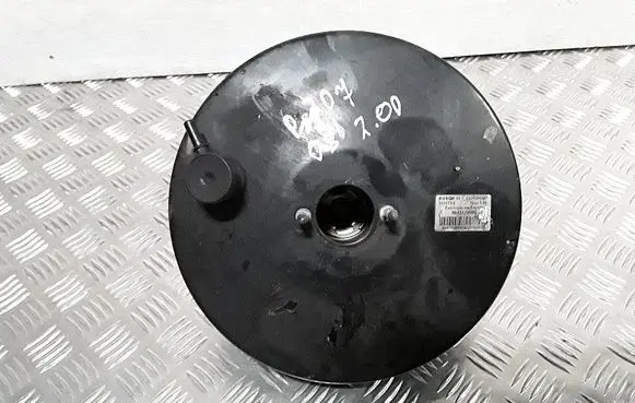 Peugeot 307 Brake booster 9643129680