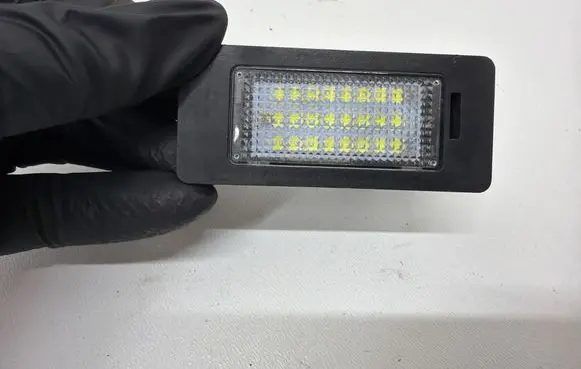 BMW 5 E60 E61 Number plate light 1828814 1378149