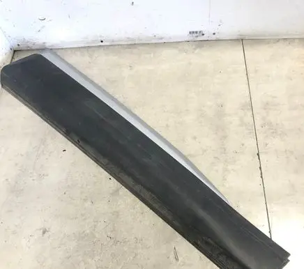 Peugeot 2008 II Front door trim (molding) 9837637080
