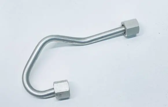 Volkswagen Golf VII Fuel injector supply line/pipe 04E130241AC
