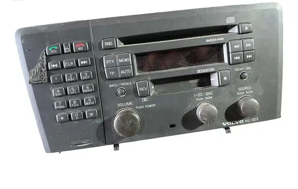 Volvo XC70 Radio/CD/DVD/GPS head unit 86331661
