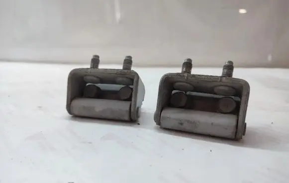 Hyundai Santa Fe Tailgate/trunk/boot hinge