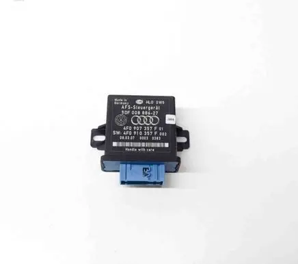 Audi Q7 4L Light module LCM 5DF008886 4F0910357F