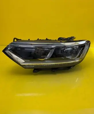 Volkswagen PASSAT B8 Headlight/headlamp 3G1941035C
