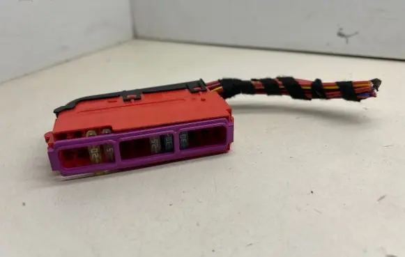 Porsche Macan (95B) Fuse module 8K0941824E