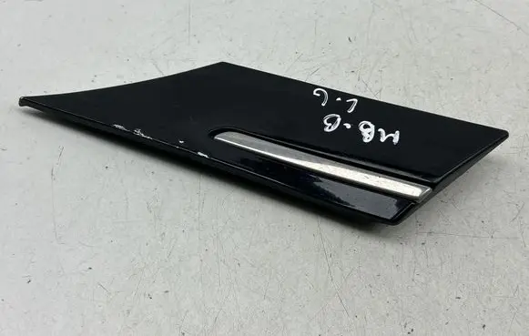Mercedes-Benz B W245 Rear arch trim A1696983362