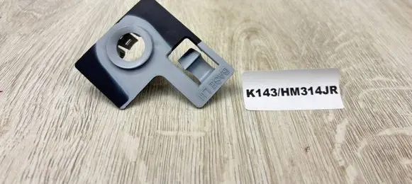 Opel Corsa F Front parking sensor holder (PDC) 9830245680A