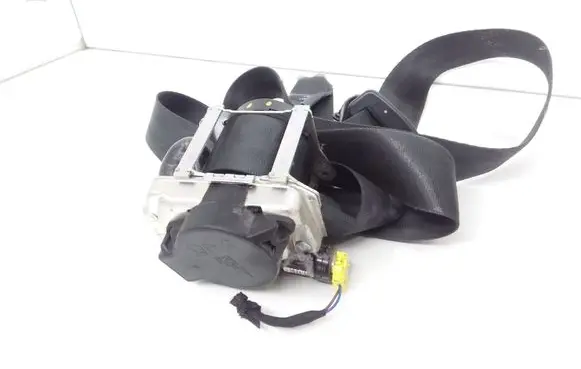 Volvo V40 Cross country Front seatbelt 31390453