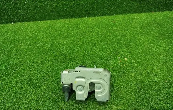Rear door lock