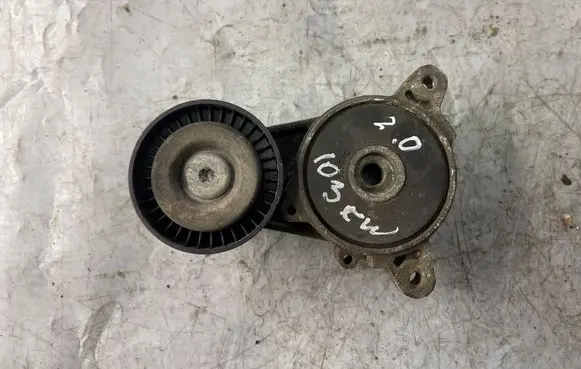 Jeep Patriot Generator/alternator belt tensioner 04891659AA