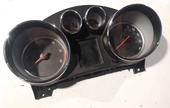 Opel Insignia A Speedometer (instrument cluster) 365903926 10358023435