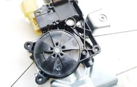 Ford C-MAX II Rear door window regulator motor 0130822735 CM093160A