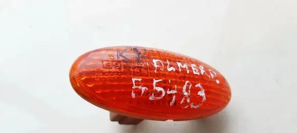 Nissan Almera Tino Front fender indicator light 6R01458 6R-01458