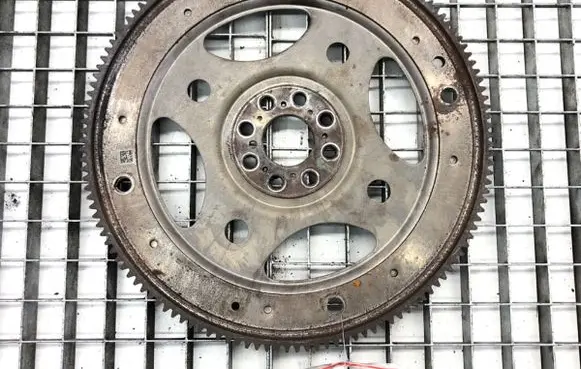 Jaguar XE Timing belt tensioner pulley 204DTD