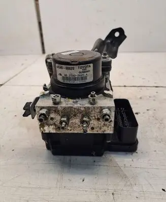 Toyota Yaris ABS Pump 895410D100 445400D020