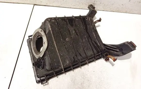 Subaru Legacy Air filter box
