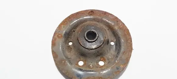 Coil spring mount