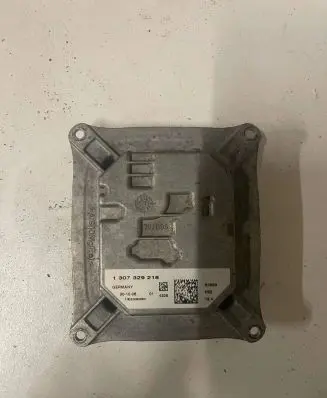 Audi A4 S4 B8 8K Xenon control unit/module 264U95 1307329218 10EEG080080