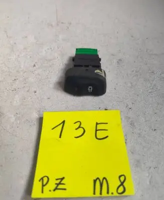 Renault Megane I Central locking switch button 2834782