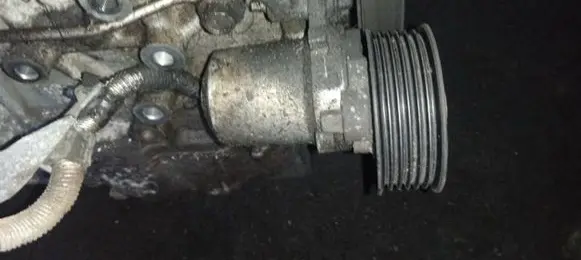 Generator/alternator belt tensioner