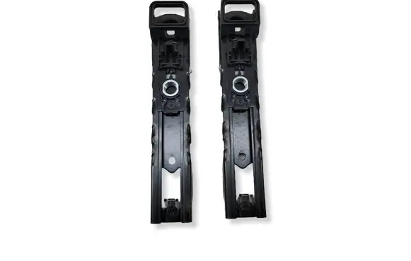 Volkswagen Touran III Seat belt height adjuster 4M0857819 624765900L 639623702