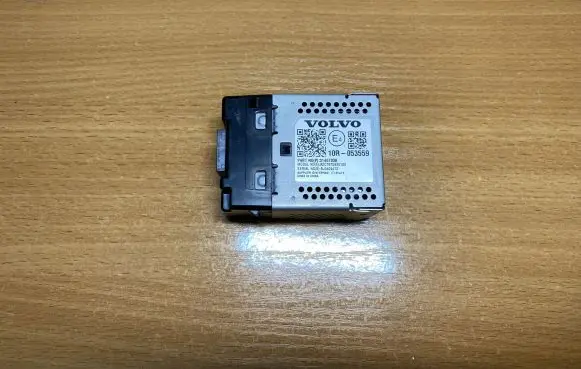 Volvo XC40 USB socket connector 10R053559 C13