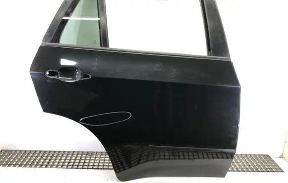 BMW X5 E70 Rear door