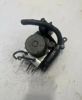 Toyota Auris 150 ABS Pump 0265950512 79024J1278