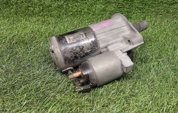 Chrysler 300 - 300C Starter motor 04608800AD M000T22071ZC