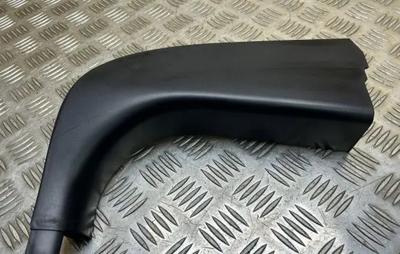 BMW 5 E60 E61 Other sill/pillar trim element 7025030 51437025030