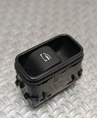 Mercedes-Benz Sprinter W907 W910 Electric window control switch A9079050504 163500 RAK118376