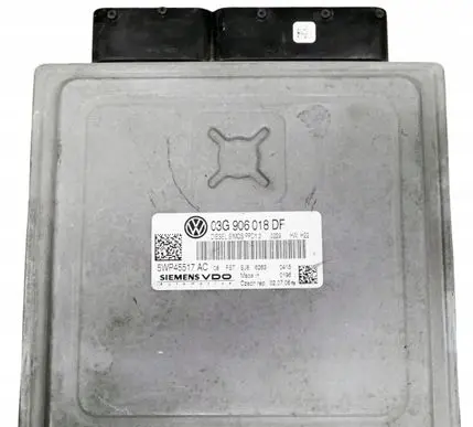 Volkswagen Golf V Engine control unit/module 03G906018DF 5WP45517AC