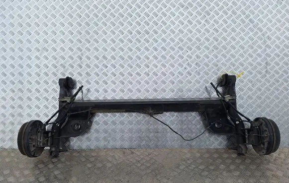 Suzuki Swift I Rear axle beam S25165229