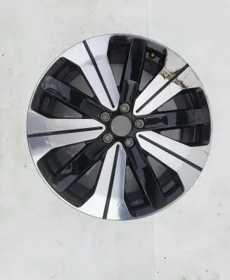 Volvo XC40 R19 alloy rim 