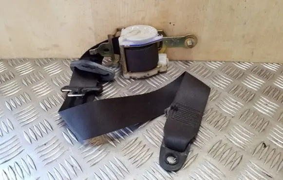 Opel Frontera A Rear seatbelt 91150786