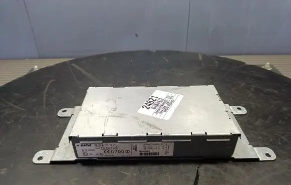 BMW X3 E83 Voice control module 
