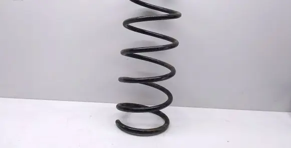 Toyota Avensis T220 Front coil spring