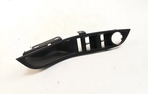 Ford Focus Front door window switch trim BM51A240A40CDW