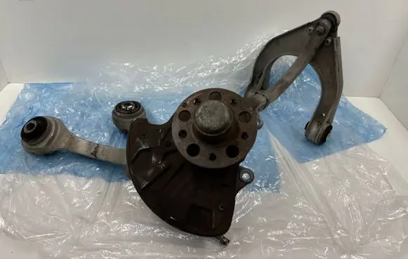 Mercedes-Benz CLS AMG C219 Front wheel hub spindle knuckle A2113304511 A2113309107 A2193300107