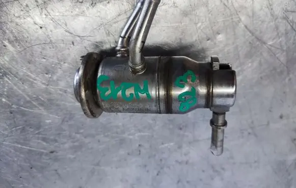 Mercedes-Benz E W213 AdBlue injector A0004901613