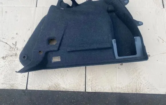 Volkswagen Golf VII Trunk/boot side trim panel 5G6867428F 217028