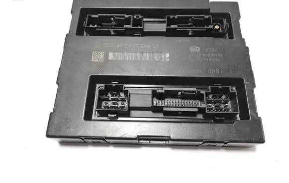 Audi A5 Sportback 8TA Central body control module 8K0907064