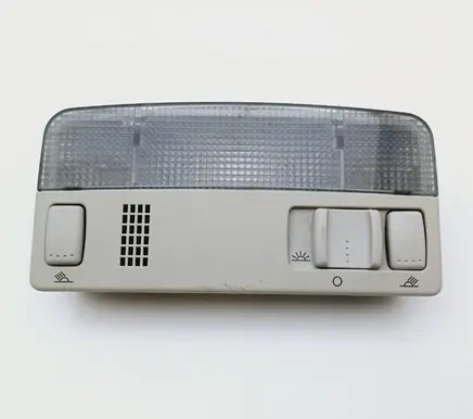 Volkswagen PASSAT B5 Front seat light 3B0947105C