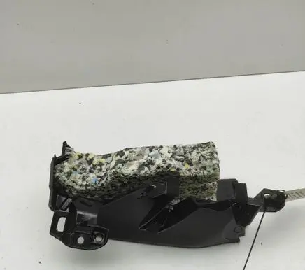 BMW X6 G06 (C) pillar trim 7489736