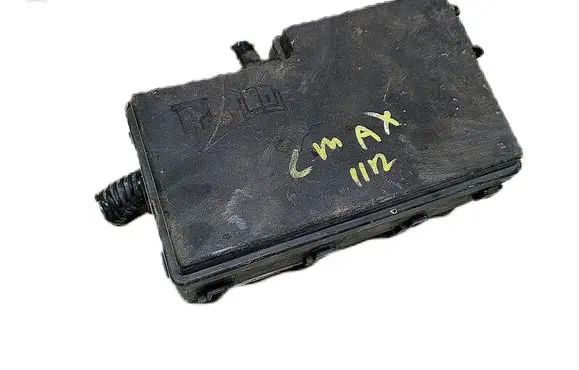 Ford Focus Fuse box set AV6T-14A142-AA