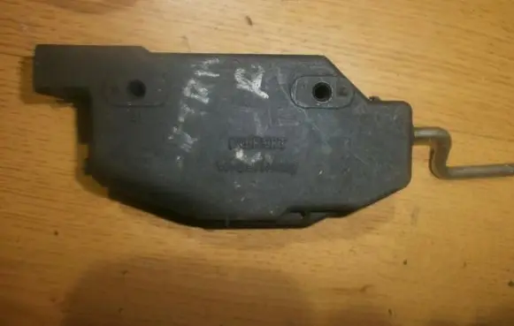 Opel Astra F Central locking motor 