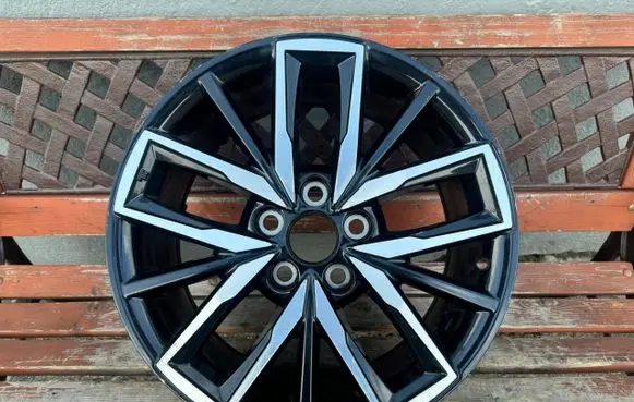 Toyota Corolla E90 R17 alloy rim 