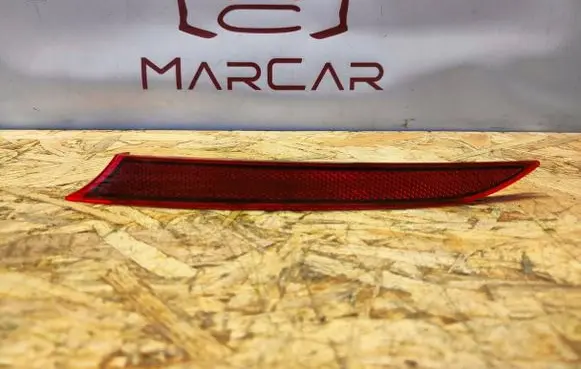 BMW 3 G20 G21 Rear tail light reflector 8074230