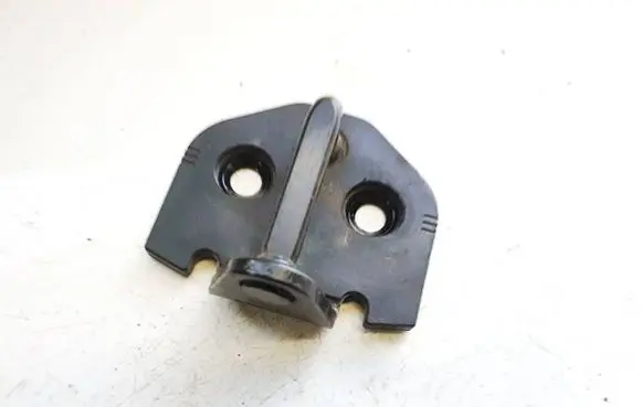 Volvo V50 Front door lock loop/hook striker 30699045